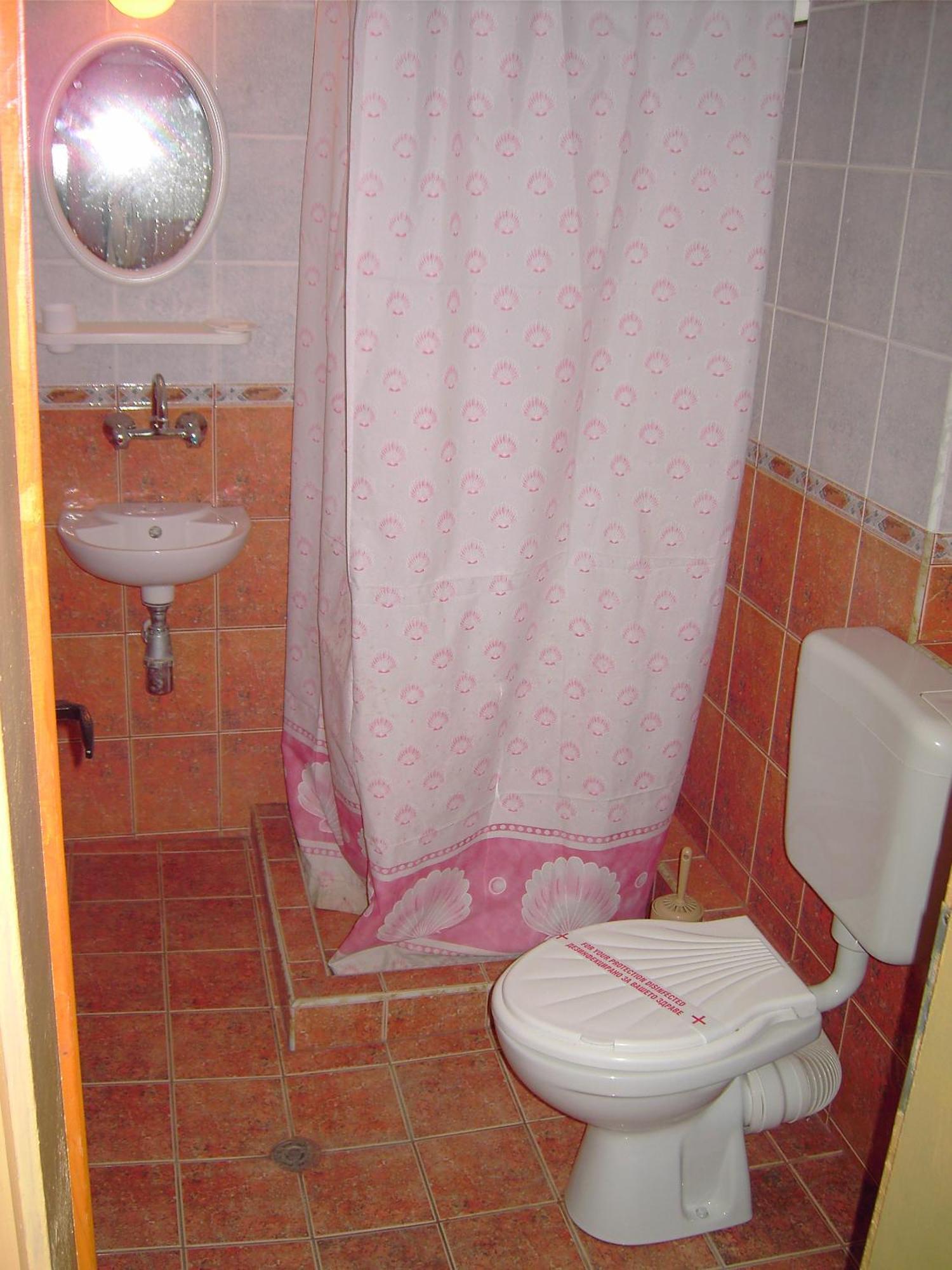 Nelly Guest House Равда Экстерьер фото