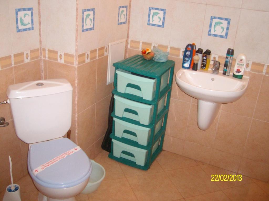 Nelly Guest House Равда Экстерьер фото