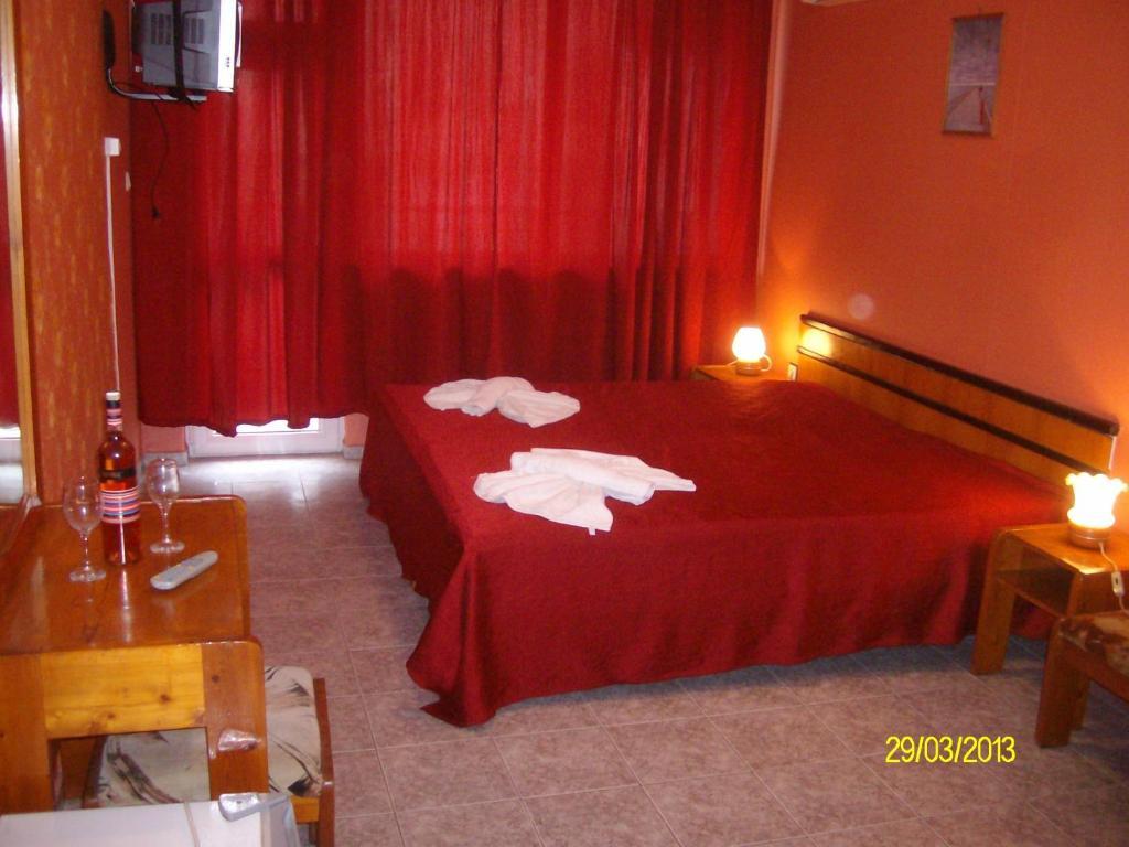 Nelly Guest House Равда Номер фото